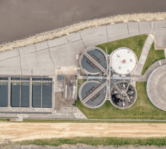 Synergistyczna fototermalno-magnetyczna nanoplatforma: Recyklingowalne TEG-SPIONy do ultraefektywnej eliminacji patogenów w ściekach medycznych