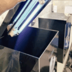 Skuteczność pojemnika na odpady wyposażonego w promieniowanie ultrafioletowe (UV) w redukcji zanieczyszczenia bakteryjnego w odpadach laboratoryjnych