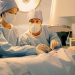 Przepływ laminarny w chirurgii protez prącia a infekcje: przegląd systematyczny bez wyników