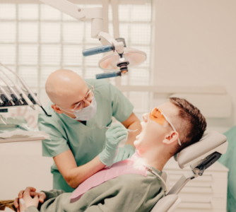 Samonaprawiające się biomateriały dentystyczne: biomimetyczne ścieżki do zrównoważonej stomatologii